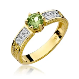 Inel din aur galben de 14K cu peridot verde și diamante incolore.