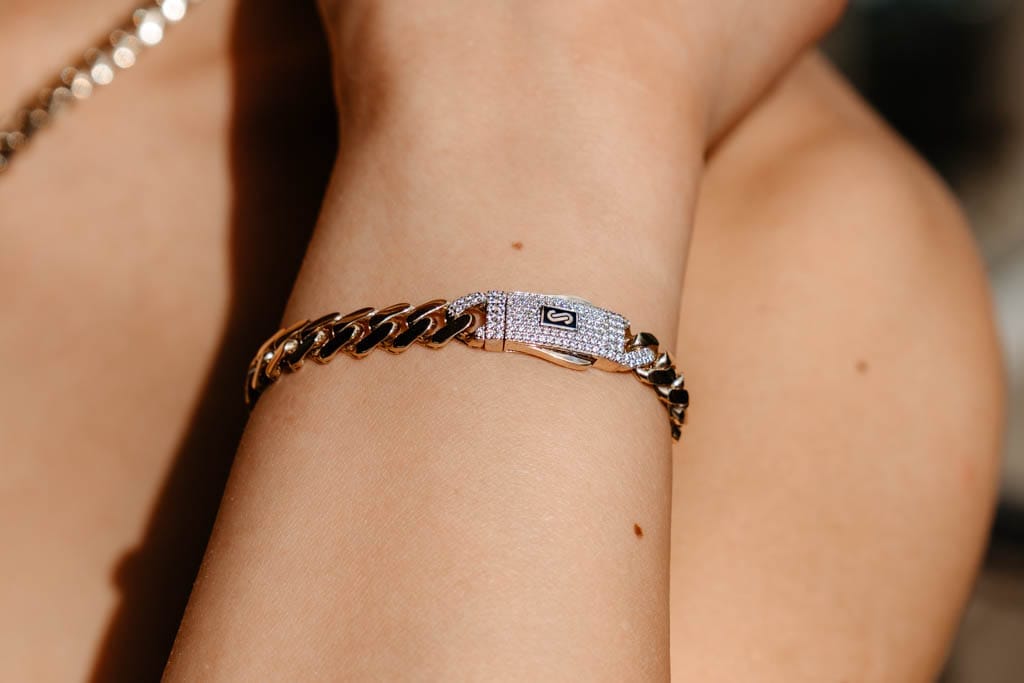 Bratara Monaco Chain Aur 14K Pavé Lock – 8mm 18cm