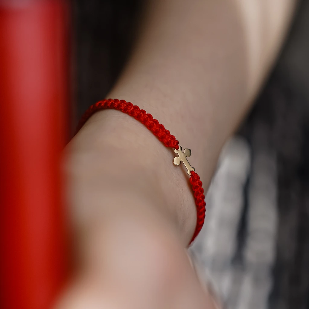Cadouri personalizate de Sfânta Marie pentru Maria și Marin: bijuterii unice cu nume și simboluri 10 Bratara Snur cu Cruciulita Aur 14k