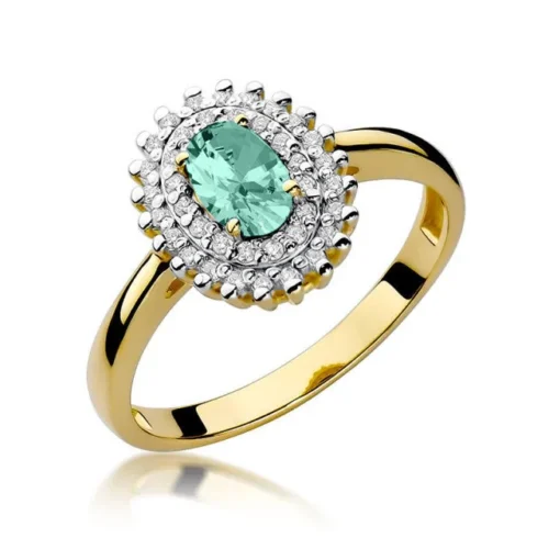 Inel din aur galben Perrinne, văzut din față oblic, cu smarald oval verde și halou dublu de diamante.